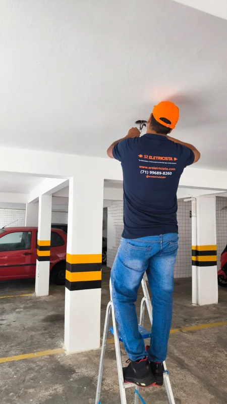 instalação de sensor de presença para corredor